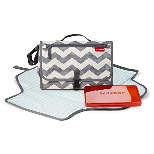 Skip-Hop-Pronto-Changing-Station-Chevron-0